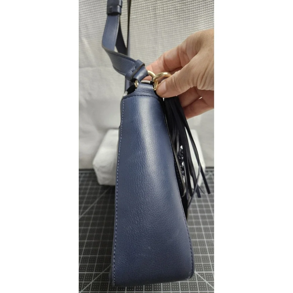 Salvatore Ferragamo Gancini‎ shoulder bag blue leather AU-21/6977
